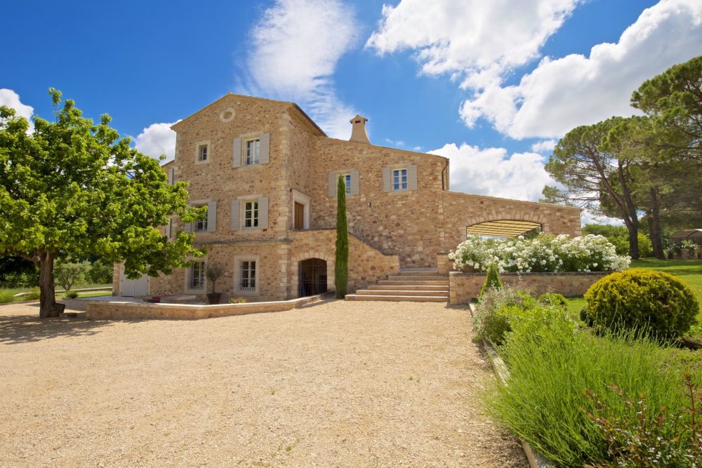Photographs of Mas du Milan villa in Provence - Image 48 of 50