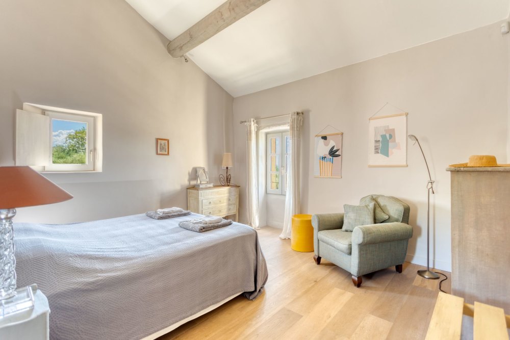 Photographs of Maison Jeannons villa in Provence - Image 9 of 24