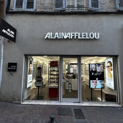 Magasin Opticien 11 rue Saint Agricol 84000 AVIGNON