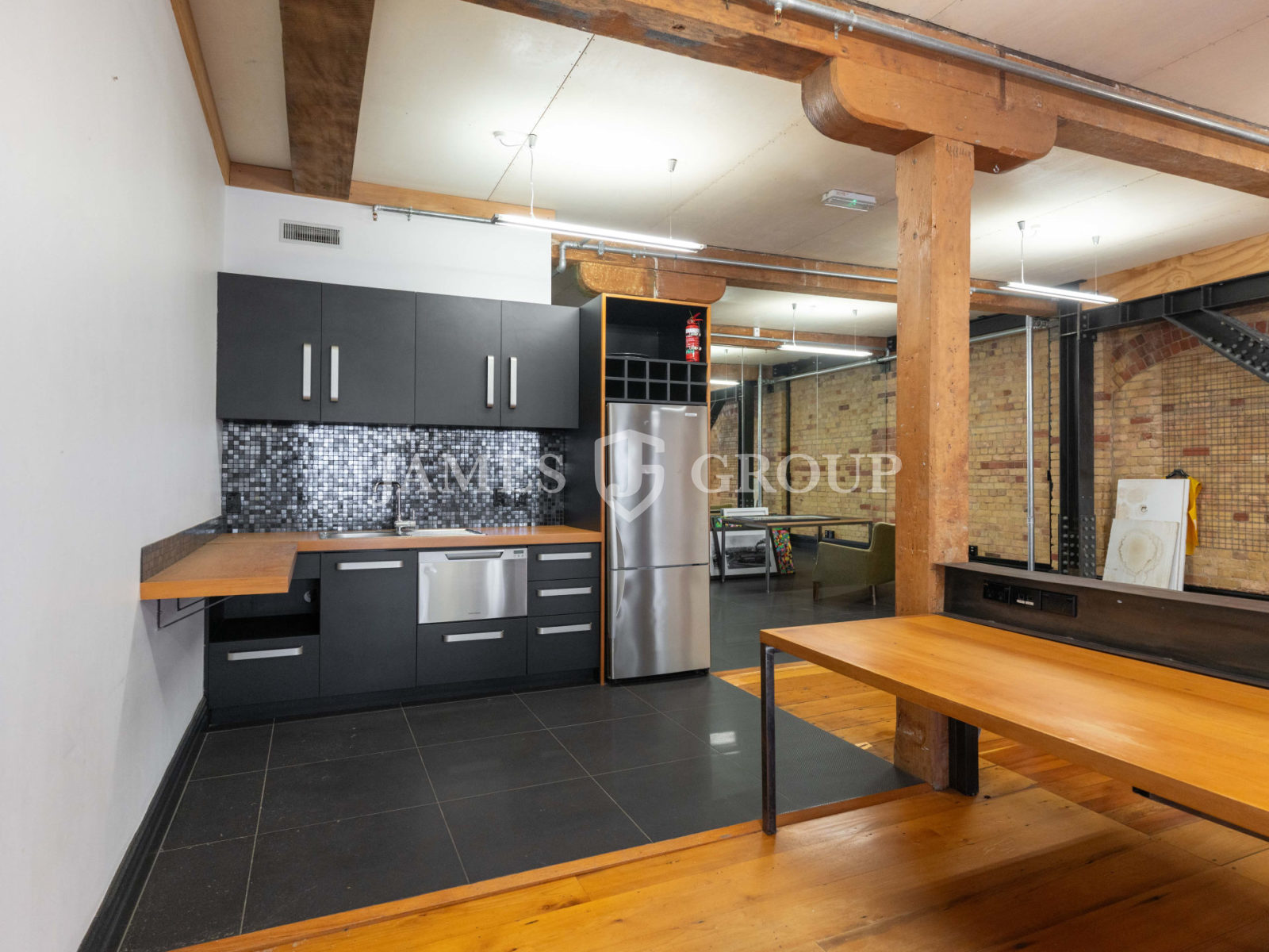 Available Now: 122m² Office Space On Fanshawe