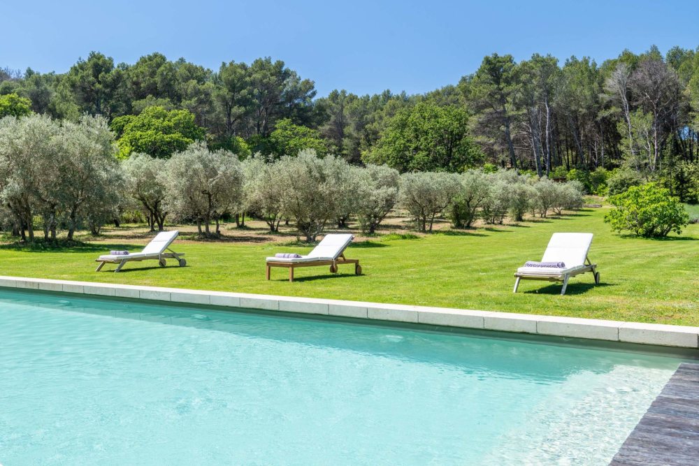 Photographs of Mas de la Clairiere villa in Provence - Image 30 of 48