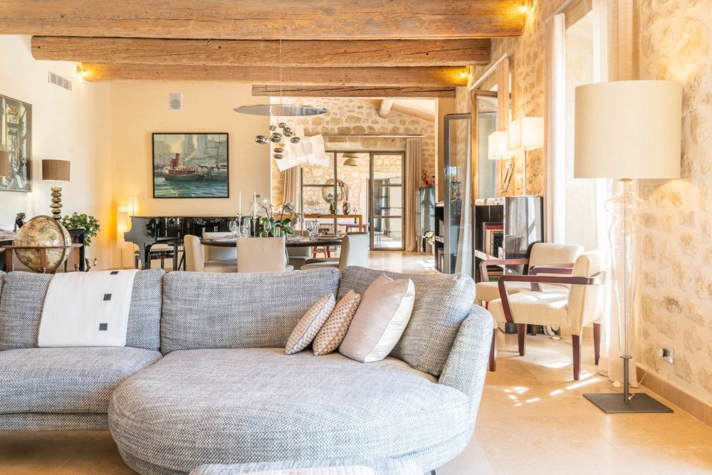 Photographs of Mas la Boheme villa in Provence - Image 5 of 44