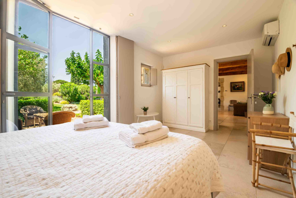 Photographs of Villa Symphonie villa in Provence - Image 25 of 41