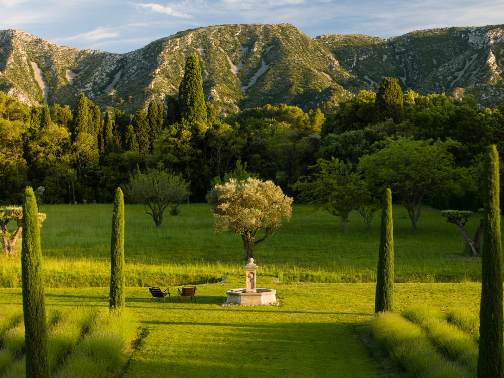 Photographs of Mas de la Caume villa in Provence - Image 51 of 52