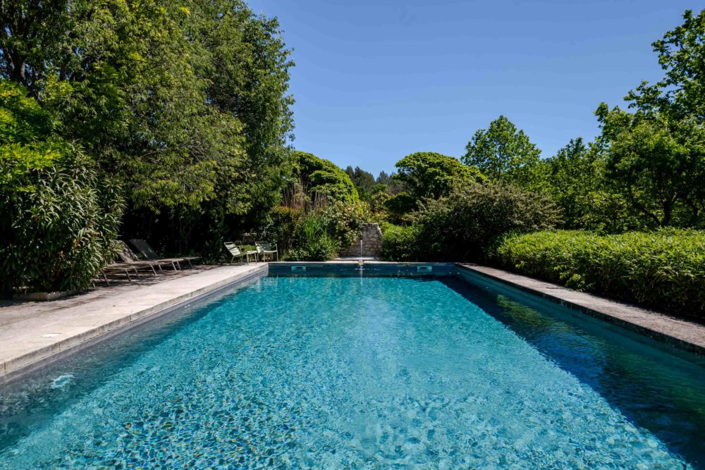Photographs of Mas des Roses villa in Provence - Image 5 of 44
