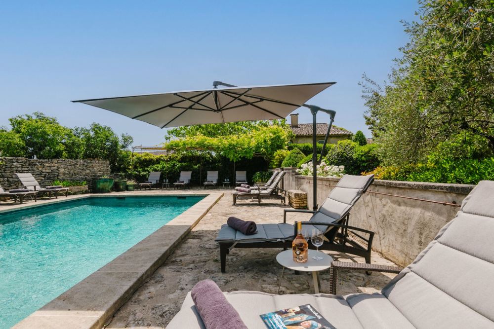 Photographs of Mas la Bergerie de Cabrieres villa in Provence - Image 17 of 56