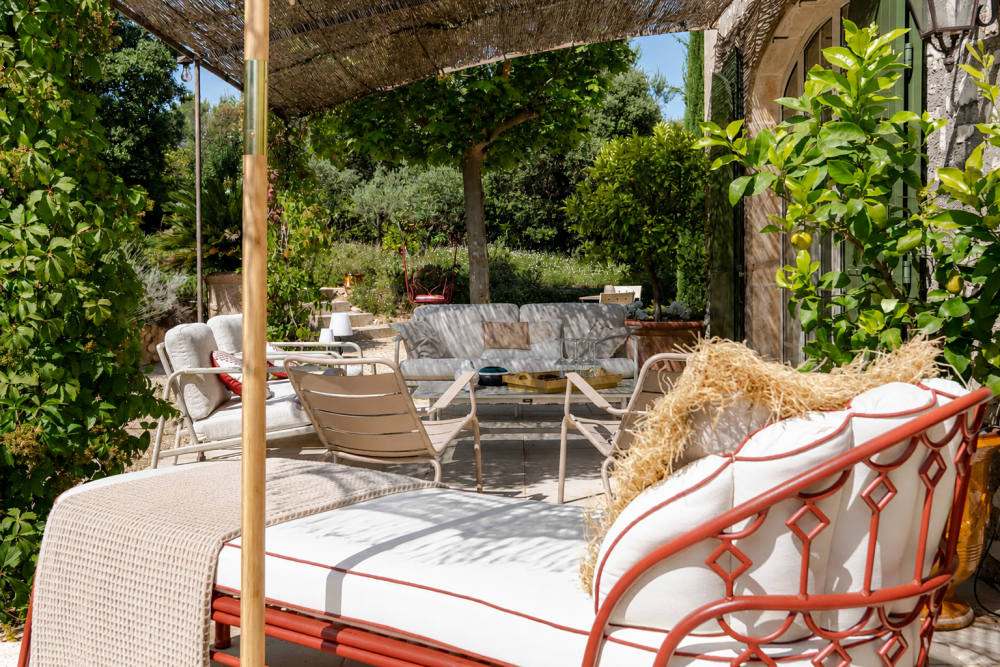 Photographs of Mas la Gloriette villa in Provence - Image 29 of 51