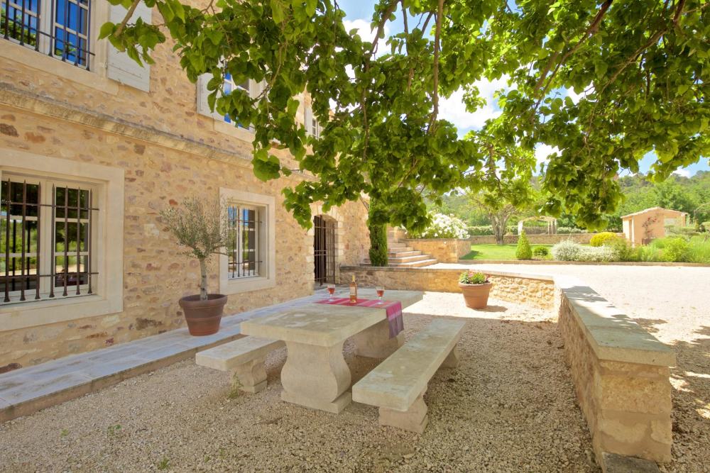 Photographs of Mas du Milan villa in Provence - Image 49 of 50