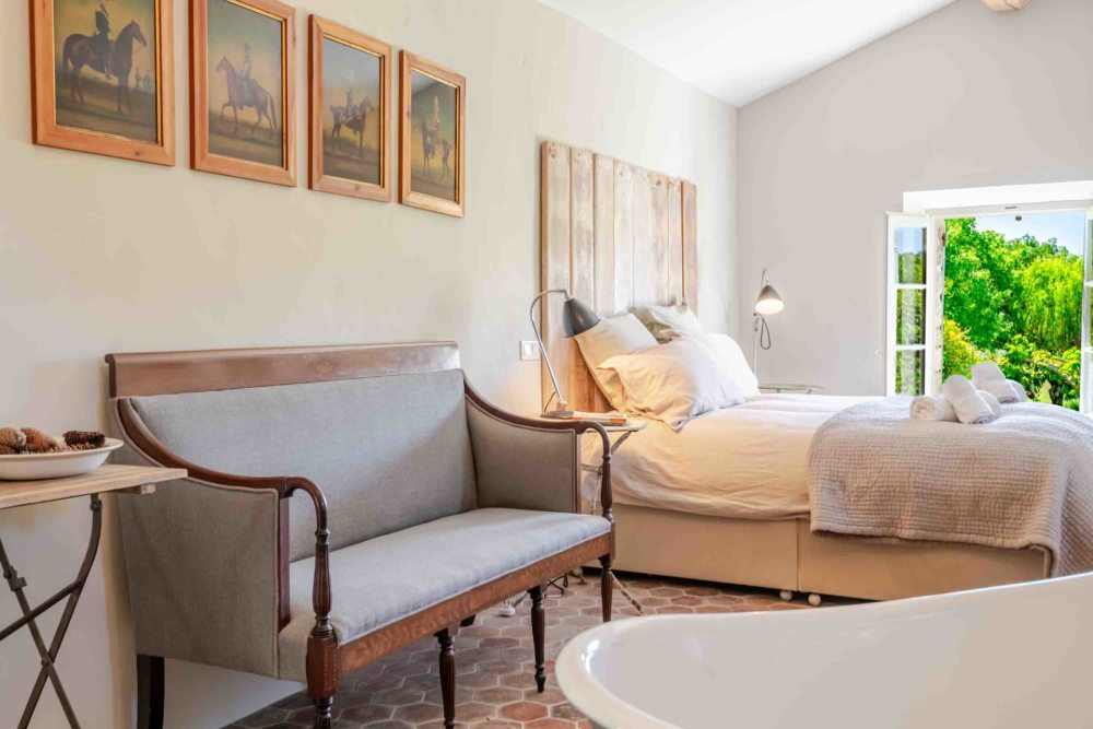 Photographs of Mas des Roses villa in Provence - Image 19 of 44
