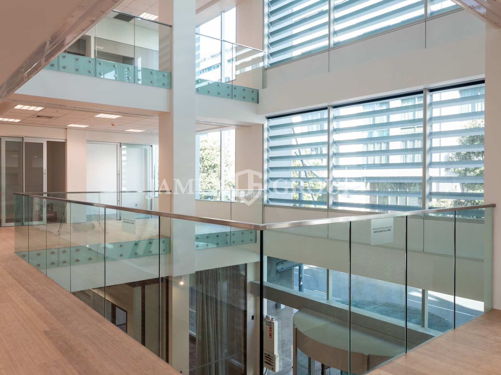 Large 1,680m² Office Floor With Signage Rights