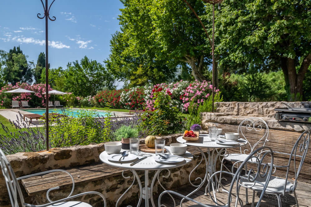 Photographs of Mas de la Sorgue villa in Provence - Image 23 of 45