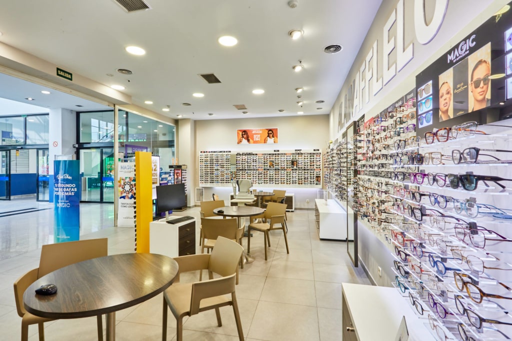 Tienda Óptico C.C. LA FUENSANTA - AV. DE LA ONU, 65 28936 MOSTOLES interior