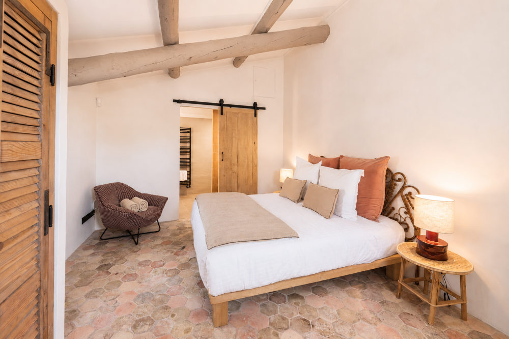 Photographs of New! Le Mas des Merveilles villa in Provence - Image 31 of 45