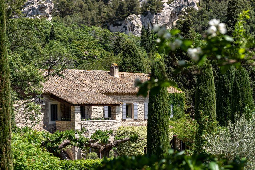 Photographs of Mas du Rocher des Baux villa in Provence - Image 18 of 47