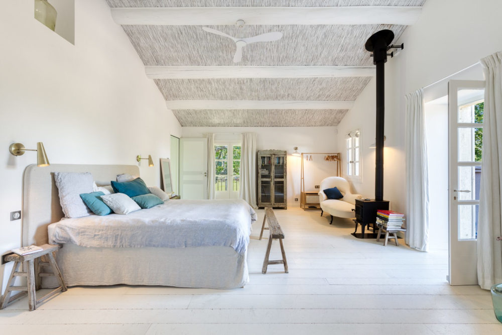 Photographs of Mas Cédrat villa in Provence - Image 15 of 56
