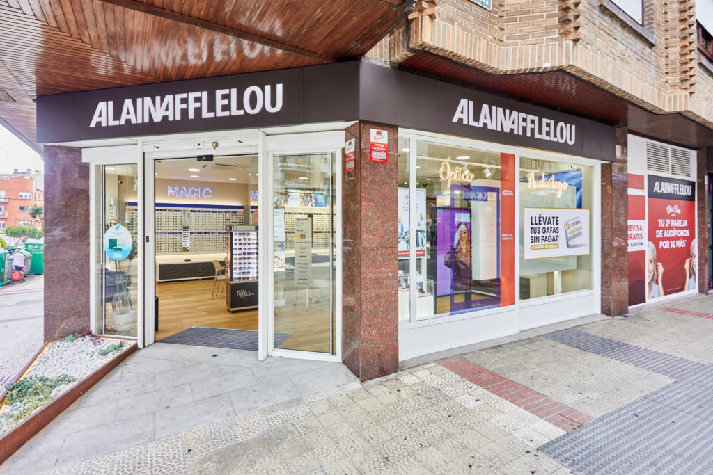 Tienda Óptico CALLE REPUBLICA ARGENTINA 5 39700 CASTRO URDIALES exterior