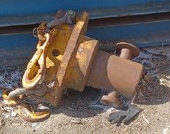 Mobile Excavator Adapted for Billets’ Ship Unloading-‘HITACHI-MANTSINEN’ - Image 3