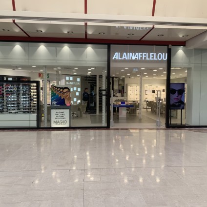 Magasin Opticien C.C. Carrefour Grand Sud 34970 LATTES