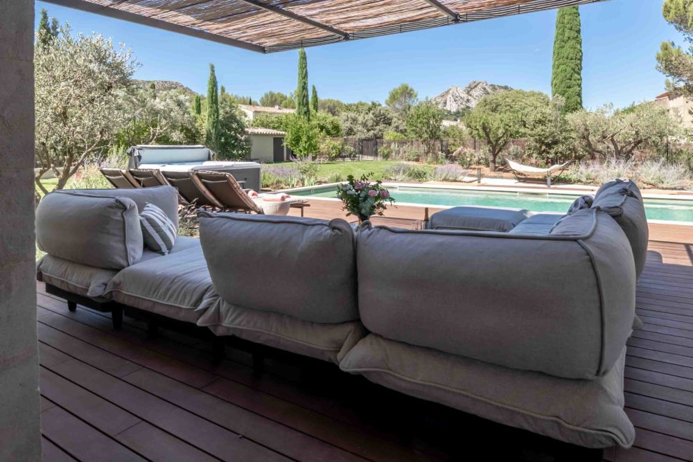 Photographs of New! Mas Mémoires villa in Provence - Image 2 of 49