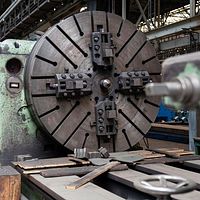 Sliding and Screw-Cutting Lathe (1941)-Skoda - Image 2