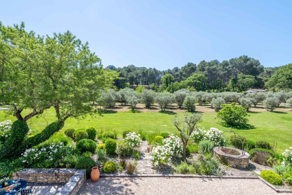 Photographs of Mas de la Clairiere villa in Provence - Image 28 of 48