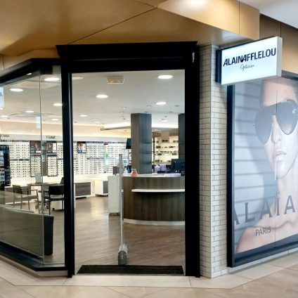 Magasin Opticien C.C. Port Plaisance 98807 NOUMEA / NOUVELLE CALEDONIE