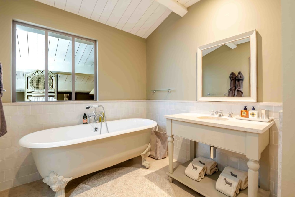 Photographs of Domaine de Villeblanche villa in Provence - Image 28 of 60