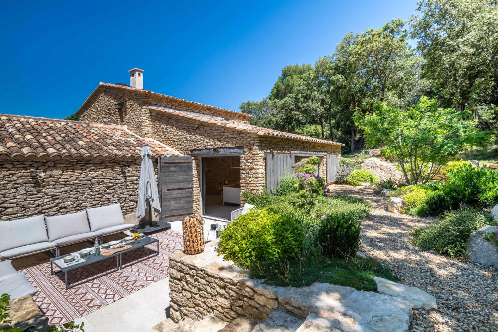 Photographs of Mas la Gineste villa in Provence - Image 10 of 46
