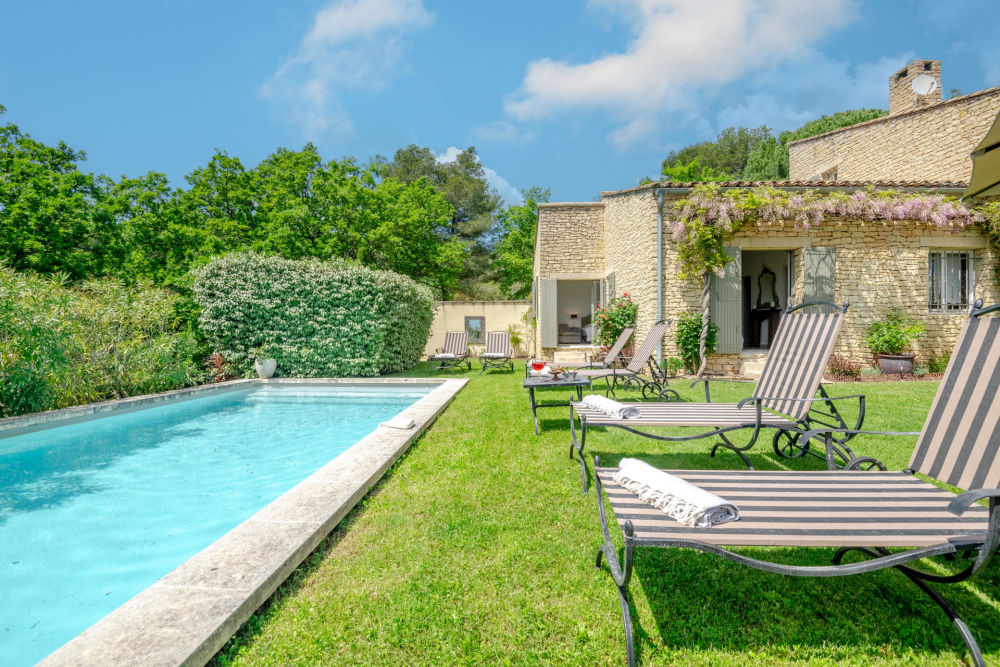 Photographs of Mas Bonheur villa in Provence - Image 21 of 32