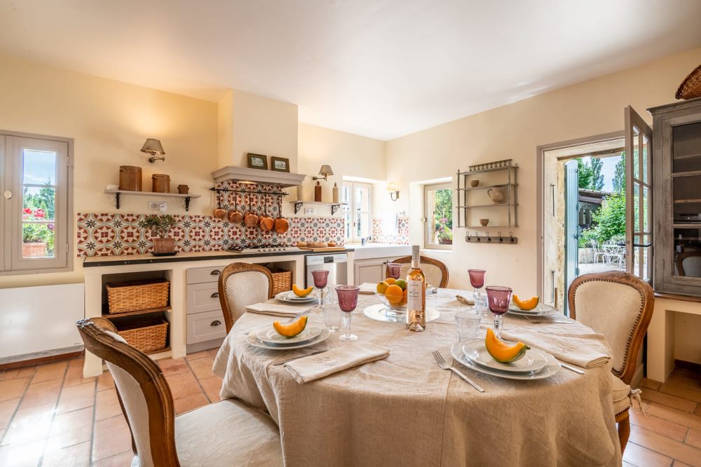 Photographs of Mas Hosanna villa in Provence - Image 10 of 49