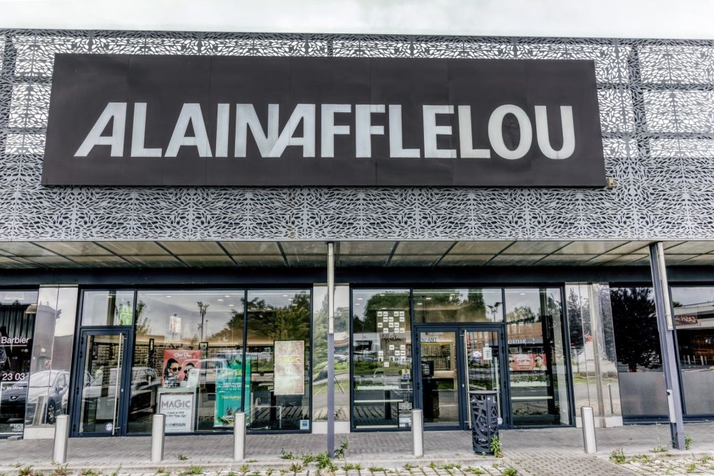 Magasin Opticien 52 rue René Lanoy 62300 LENS