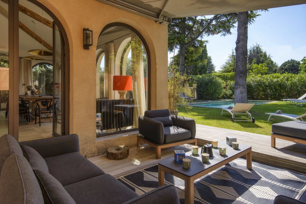 Photographs of Villa Mistral villa in Provence - Image 2 of 33
