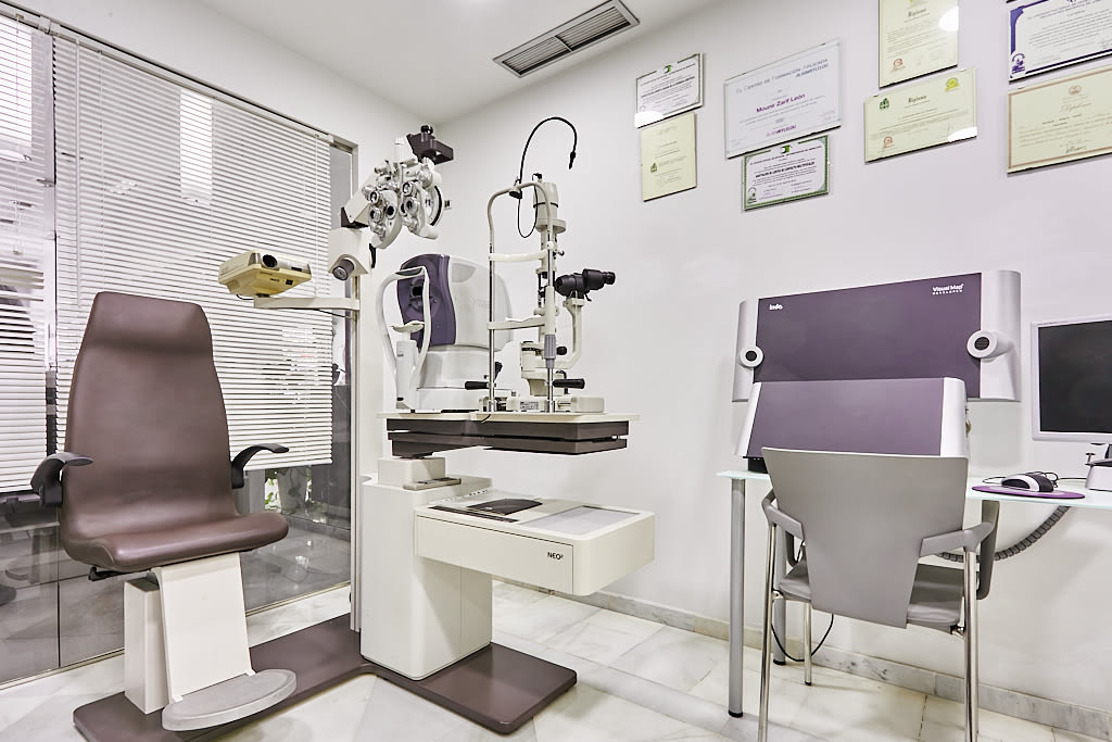 Tienda Óptico C/ ALCALDE SANZ NOGUER   40 14005 CORDOBA interior