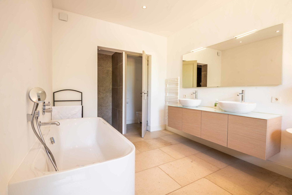 Photographs of Villa Symphonie villa in Provence - Image 27 of 41