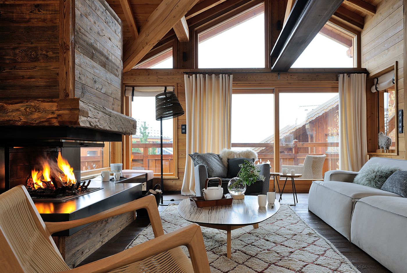 6 bed Chalet For Sale in Alpe d'Huez Grand Domaine, French Alps
