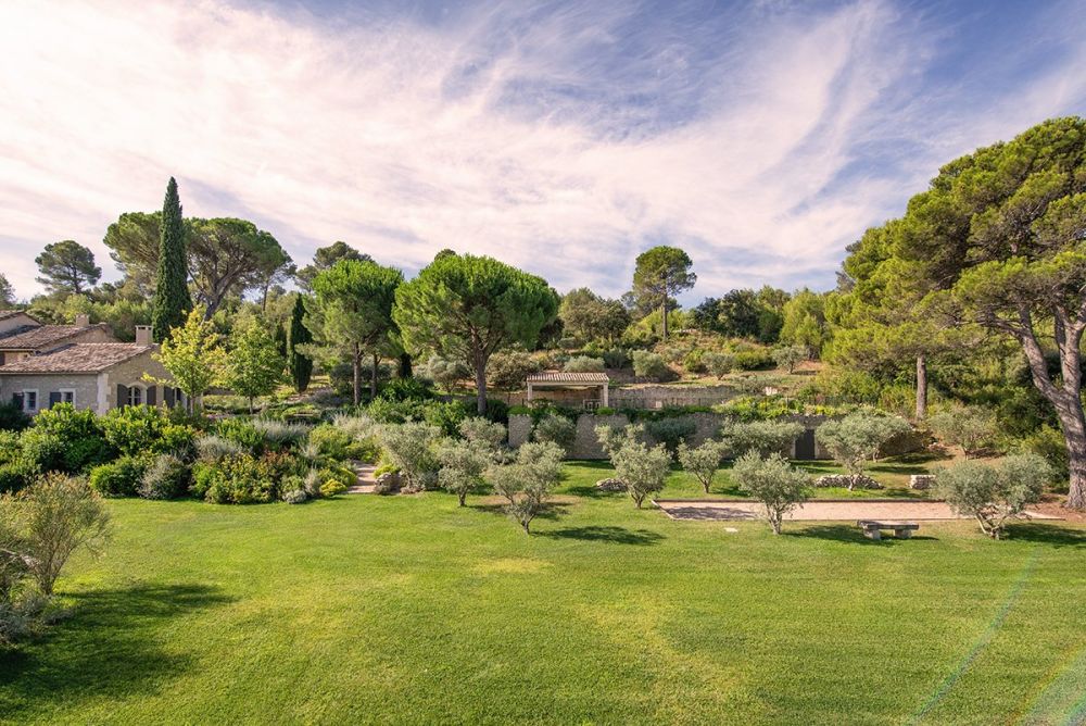 Photographs of Mas Daudet villa in Provence - Image 21 of 40