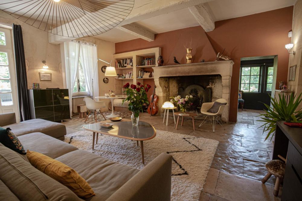 Photographs of Mas de Gavon villa in Provence - Image 5 of 32