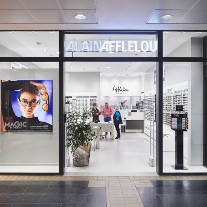 Magasin Opticien Basilix Shopping Center - Avenue Charles-Quint, 420 1082 BERCHEM-SAINTE-AGATHE