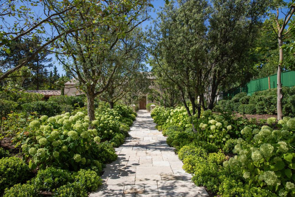 Photographs of Domaine des Murmures villa in Provence - Image 6 of 52