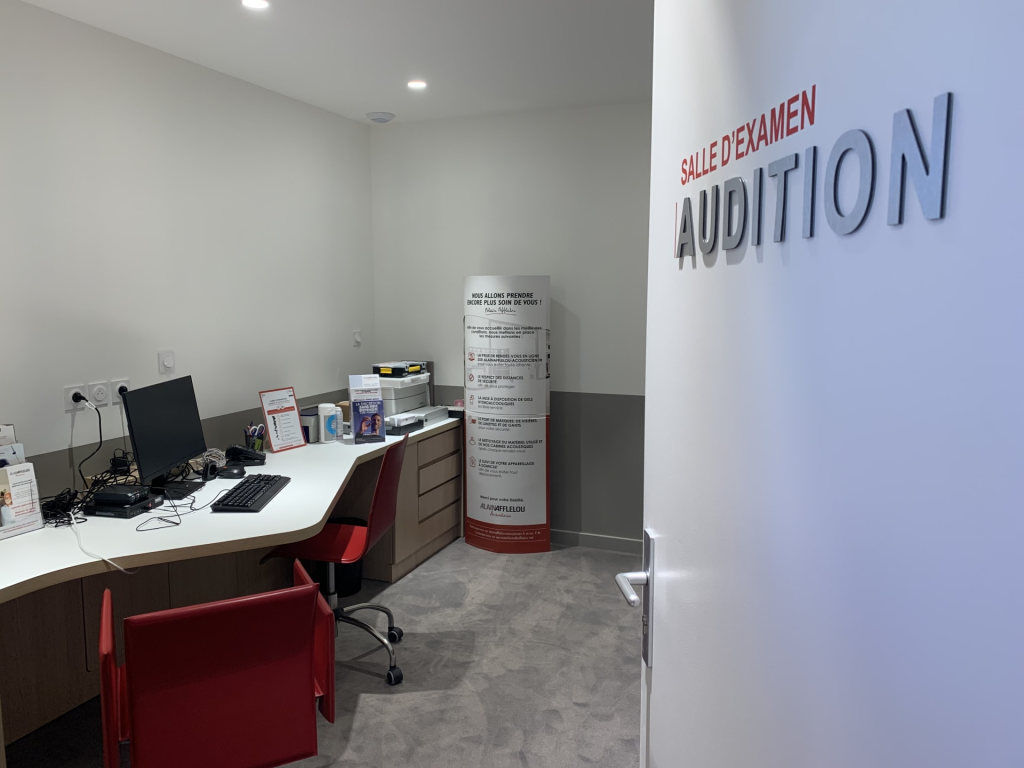 Magasin audioprothesiste 767 avenue gross umstadt 07130 SAINT-PERAY intérieur
