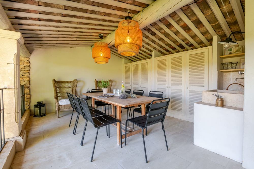 Photographs of Le Relais villa in Provence - Image 41 of 43