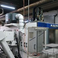 CNC Machining Center-Stama - Image 2
