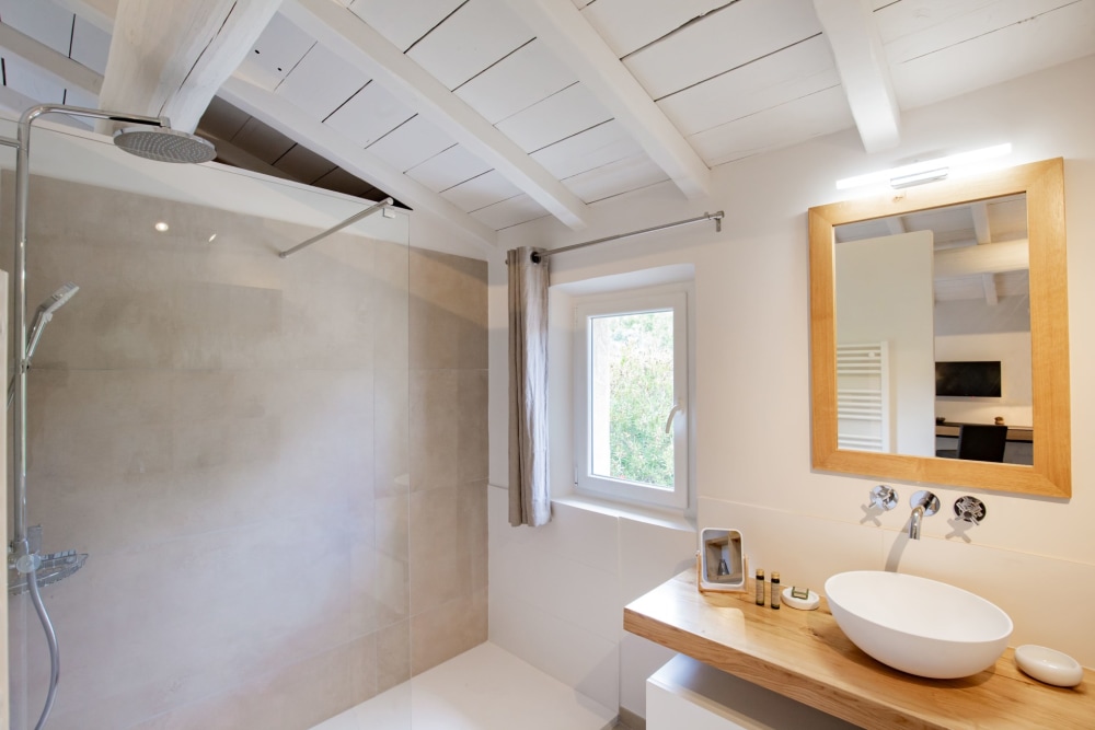 Photographs of Mas du Zephyr villa in Provence - Image 26 of 31