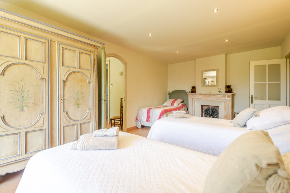Photographs of Mas de Ribe villa in Provence - Image 36 of 50