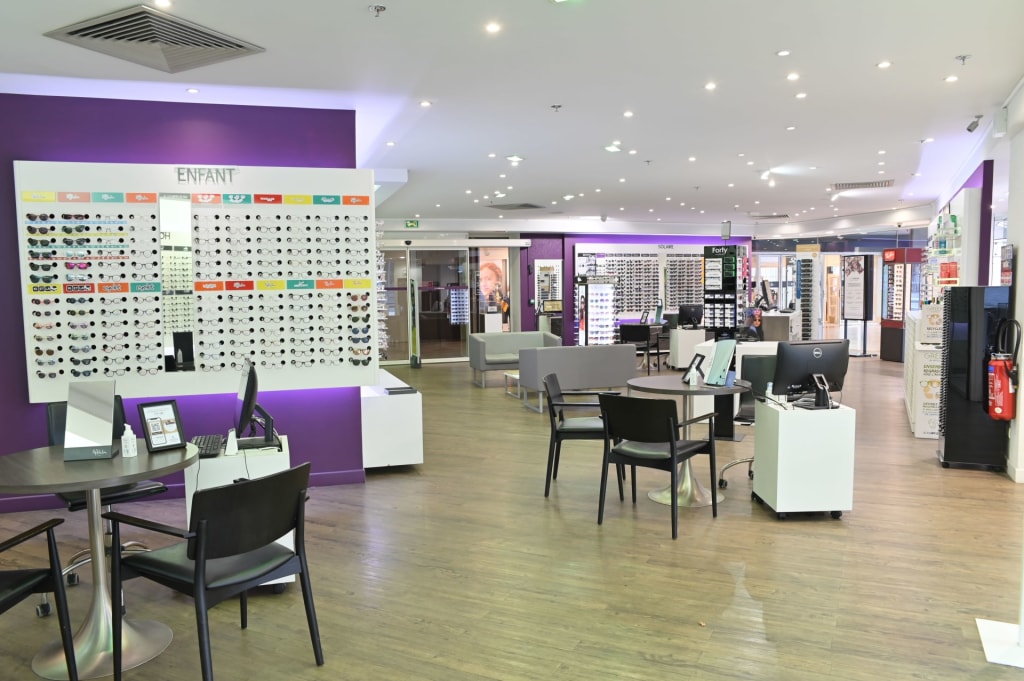 Magasin Opticien C.C. Les 3 Soleils 35000 RENNES intérieur