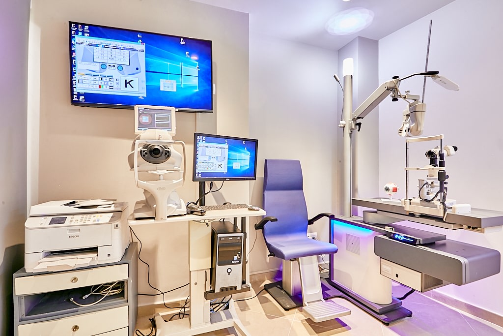 Tienda audiólogo PZ. AGUSTI QUEROL  1 43500 TORTOSA interior