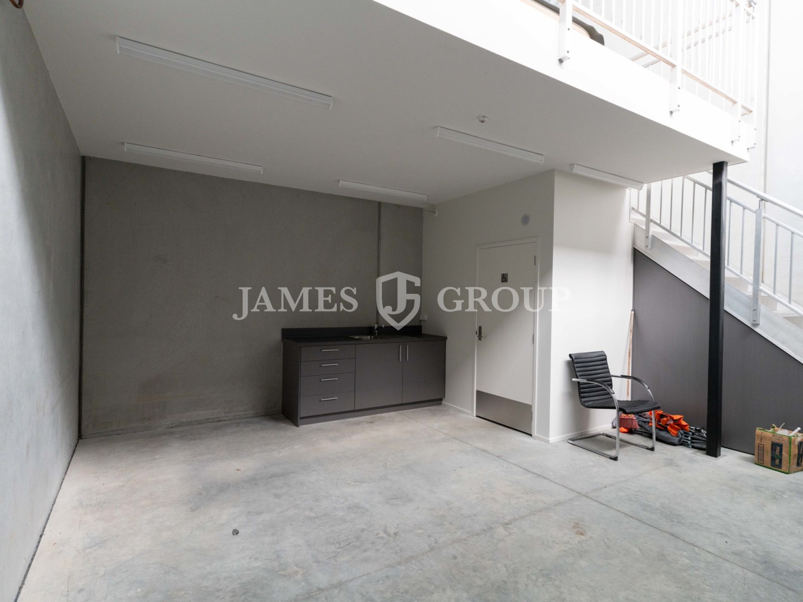 Minimalistic & Highly Functional | 65m²