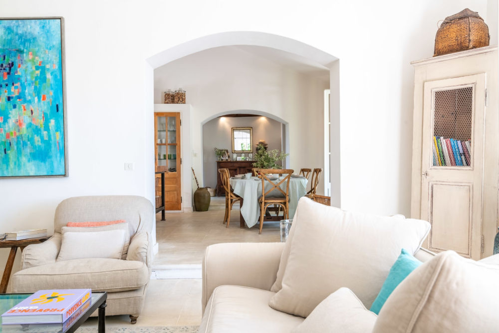 Photographs of Les Vignes villa in Provence - Image 11 of 46