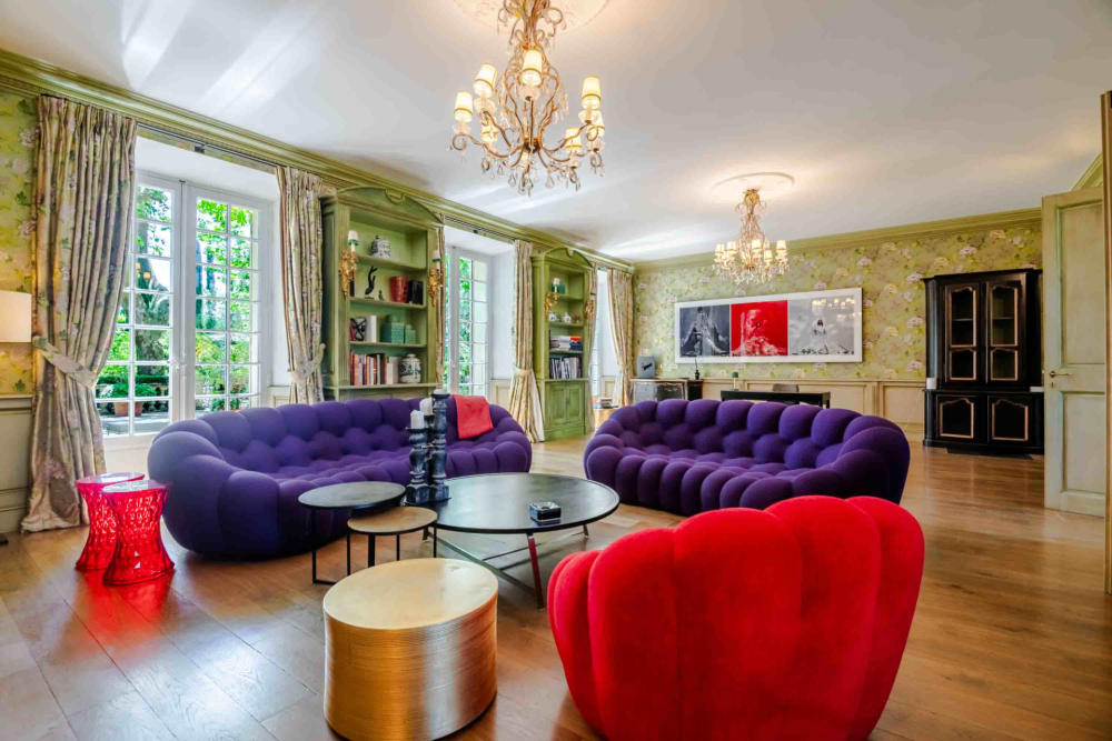 Photographs of Domaine de Beau-Fleurs villa in Provence - Image 10 of 45