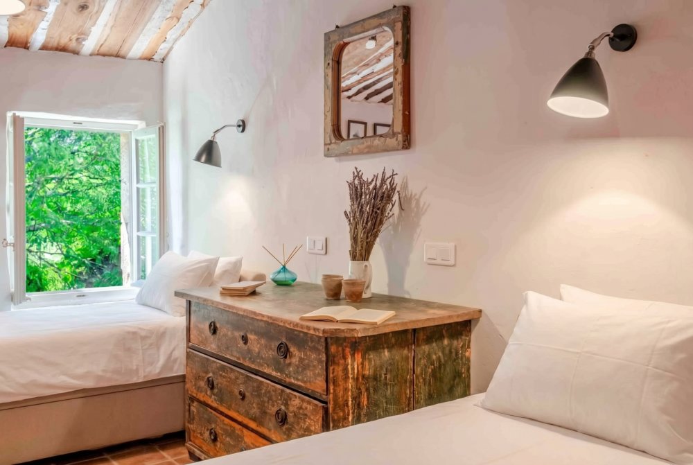 Photographs of Mas des Roses 3 villa in Provence - Image 23 of 37